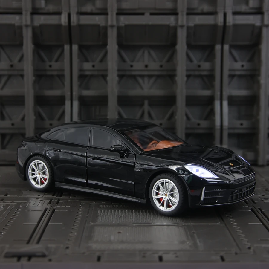 Simulación 1:24, colección de adornos de modelo de coche de aleación Porsche Panamera, puertas y capó del motor, el maletero se puede abrir
