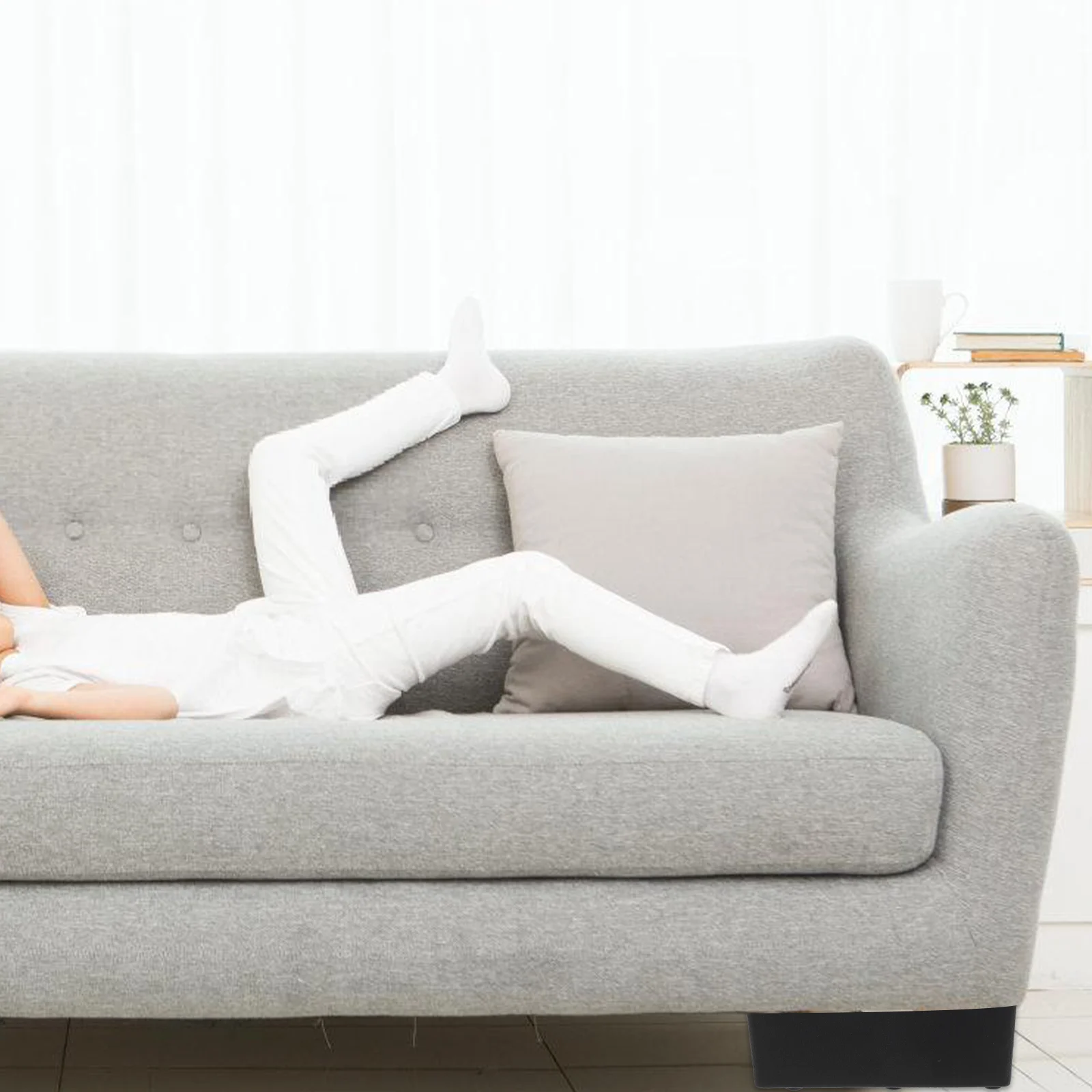 4 Pcs Plastic Sofa Bed Legs 5cm Triangular Sturdy Furniture Risers Non Adjustable Height Protector Anti Scratch