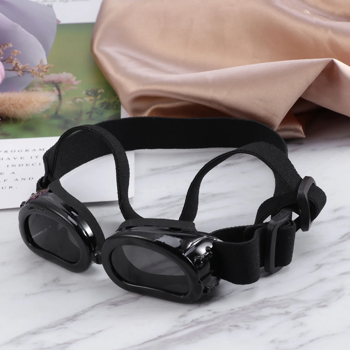 

Black Dog Sunglasses Pet Goggles Uv Protection Plastic Eye Wear Adjustable Head Chin Strap Dog Glasses Protective Pet Supplies
