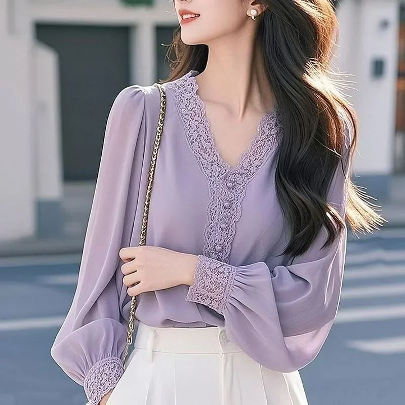 

New Elegant Chiffon Shirt Women Spring Summer French Lace Patchwork V-neck Lantern Sleeve Single Breasted Fashion Blouse Top