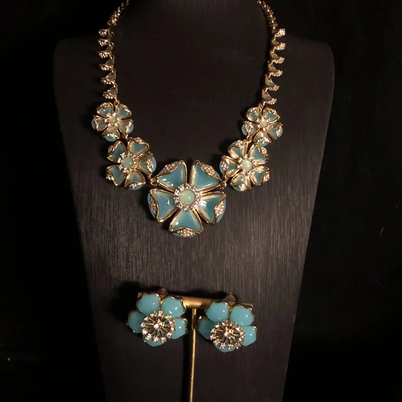 Copper Gold-Plated Blue Flower Rhinestone-Embedded Necklace and Earrings Suite Western Mid-Ancient Advanced Design Sweater Chain