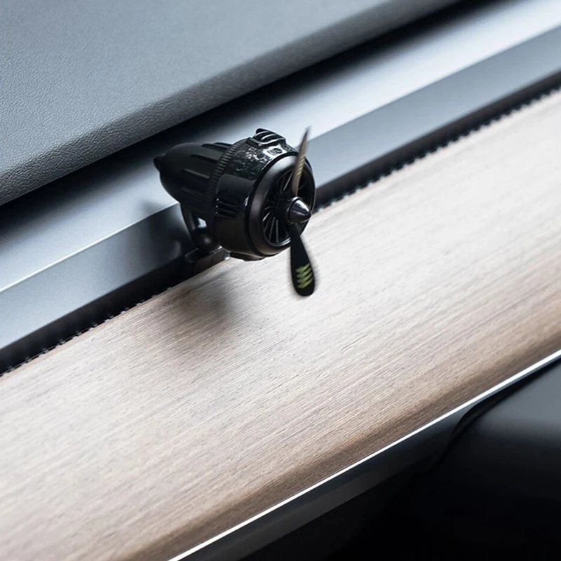 مشبك معطر بفتحة تهوية معدنية من Tesla Model 3/Y - تصميم مروحة Cyberpunk لافتة للنظر، تركيب سريع وتدوم طويلاً