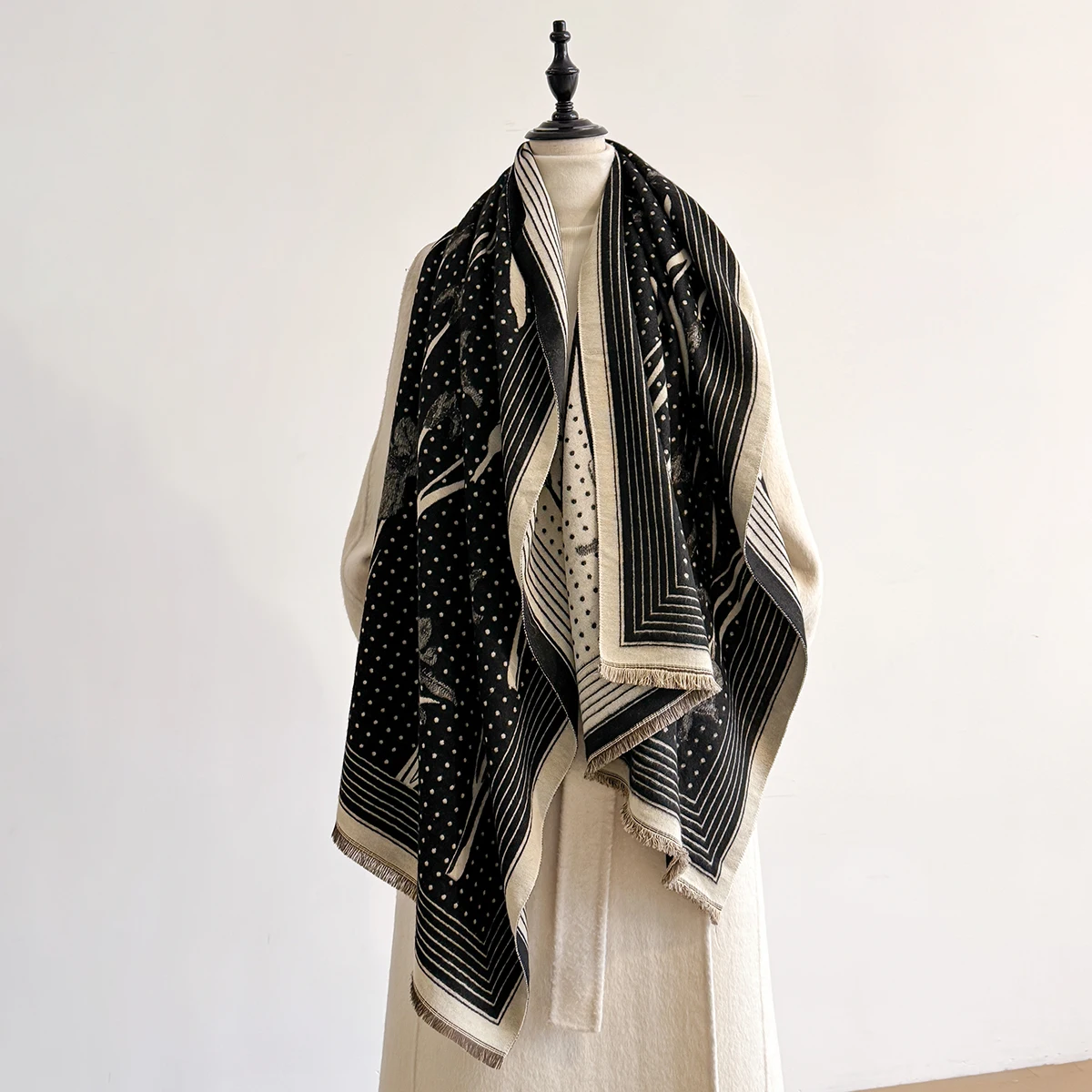 

2025 Luxury Brand Women's Cashmere Scarf - Winter Warm Tasseled Striped & Polka Dot Printed Pashmina Shawl, Foulard & Poncho