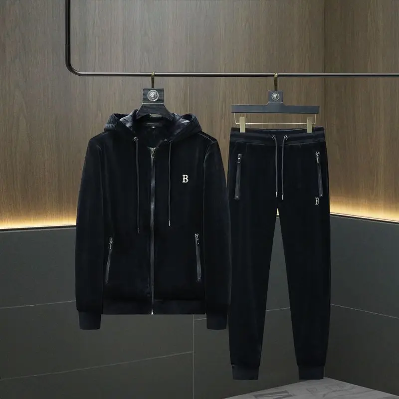 

European Station Autumn and Winter New Men's Golden Velvet Embroidered High-end Outdoor Casual Sweater Sports Suit
