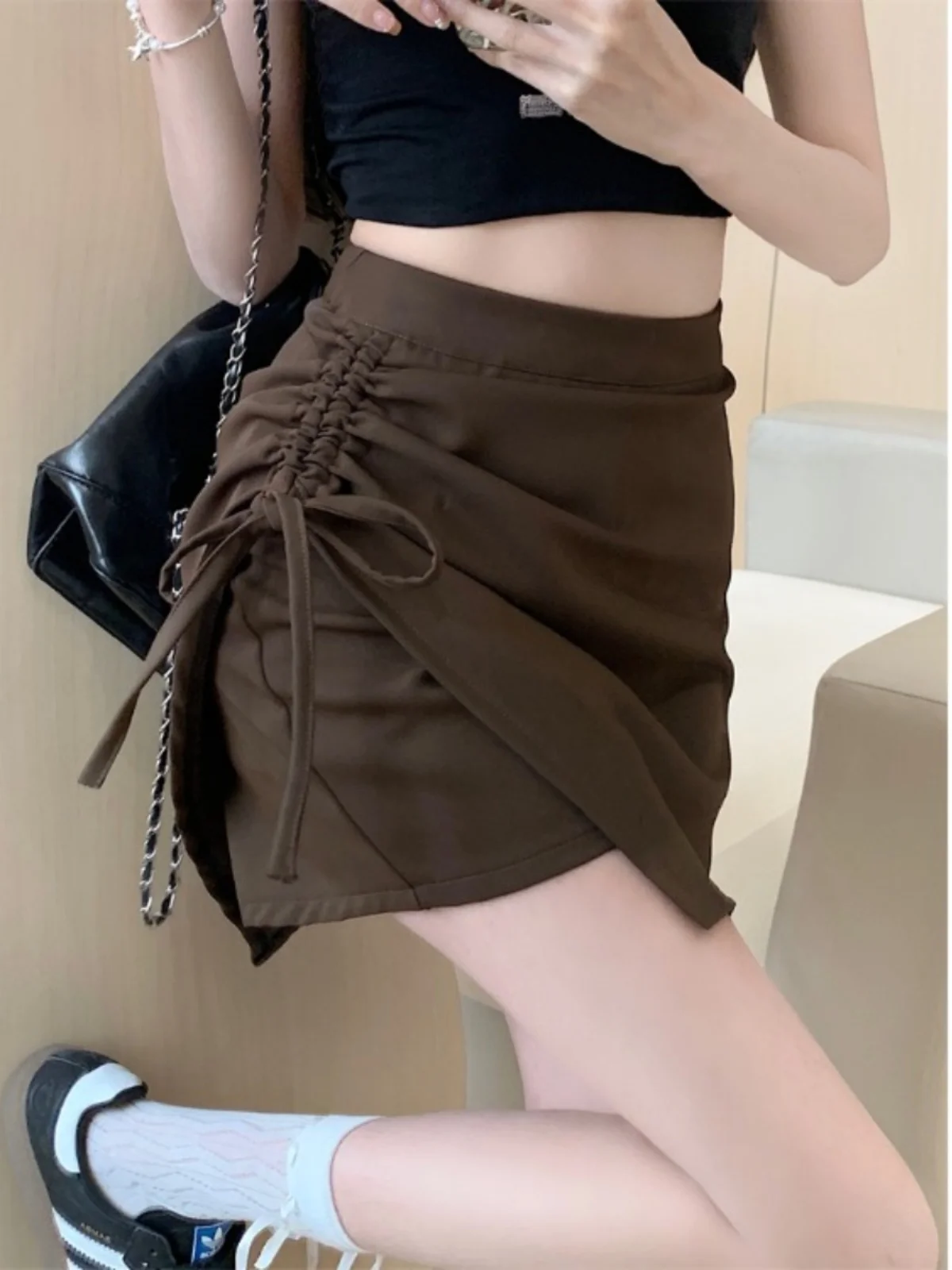 

Юбка с высокой талией, асимметричная, черная, удлиненная, для женщин, летняя, для фигуры типа «груша», больших размеров, утягивающая, короткая юбка