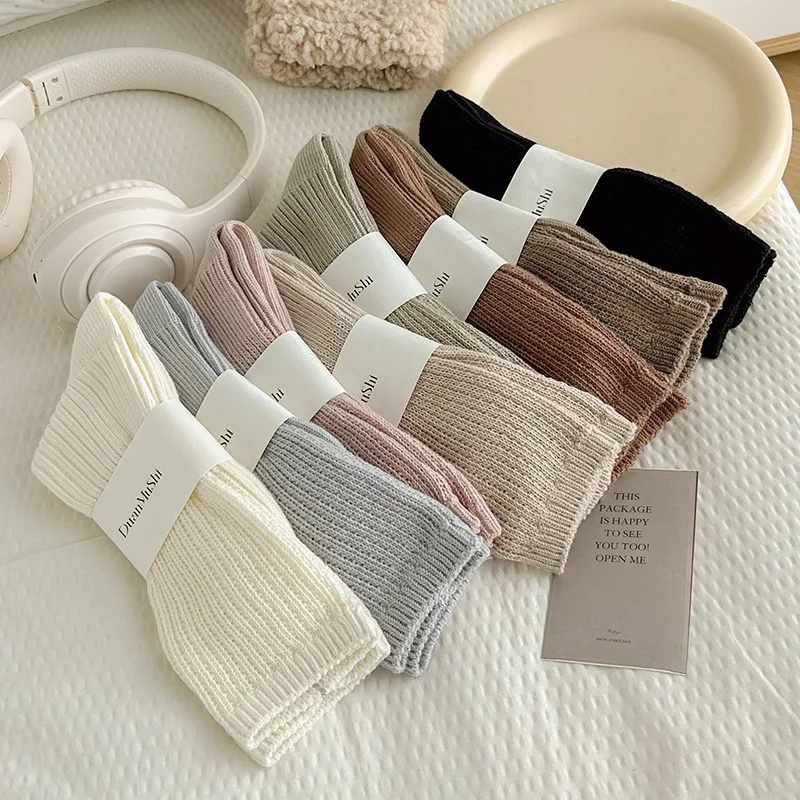 

Spring and Autumn New Style Women's Mid-Calf Knitted Cotton Stockings in Thick Thread - Retro Solid Color Long Stockings