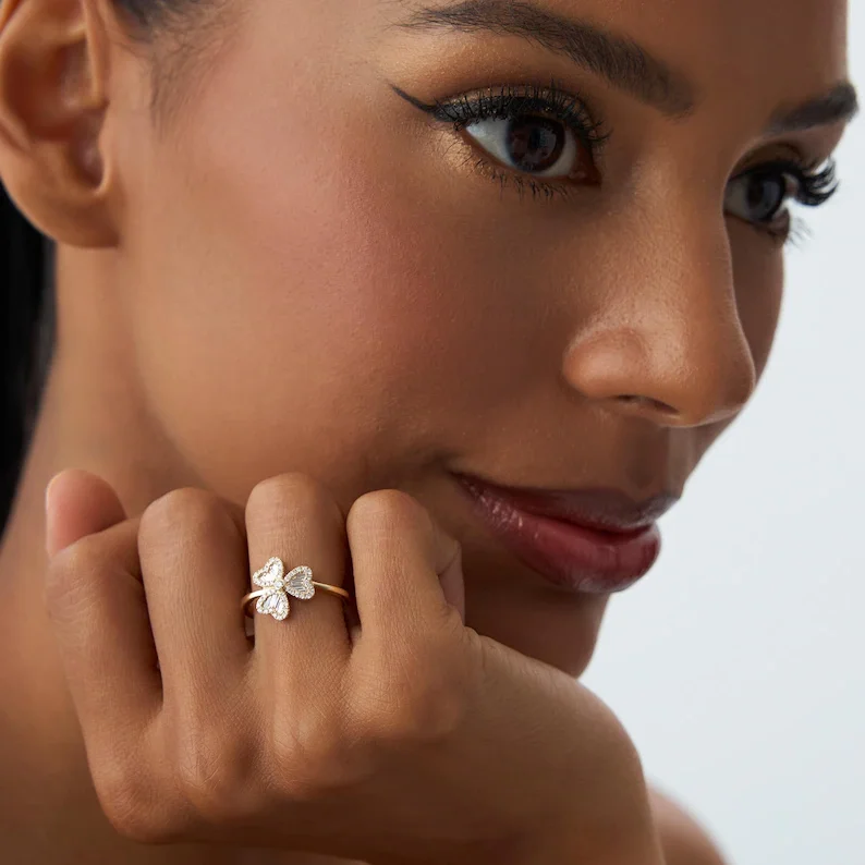 Women's 18K Gold Lucky Clover Ring, Stackable Band