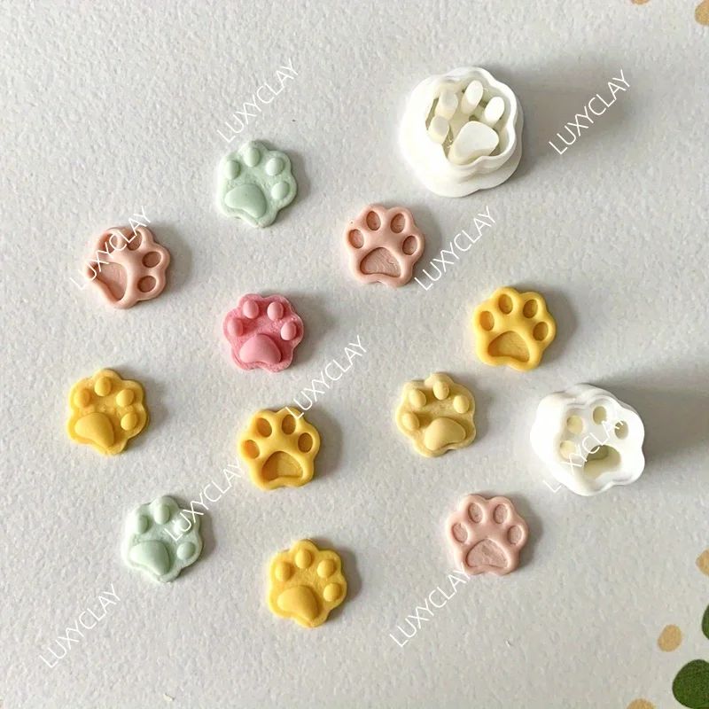 2pcs/set Dog Cat Paw Print Clay Cutters, Cute Animal Paw Pattern Polymer Clay Molds for DIY Pendant Earrings & Jewelry Making