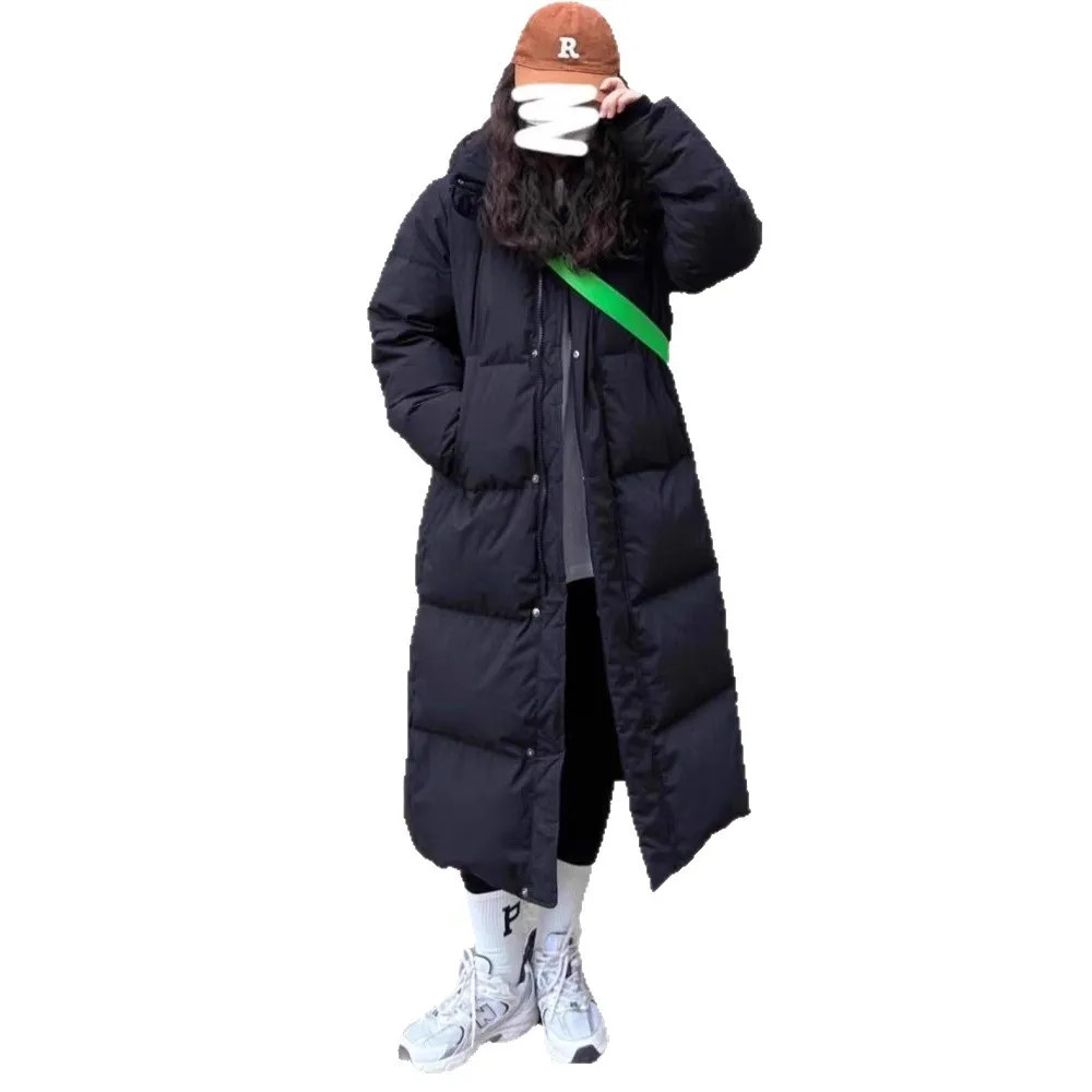 Długa kurtka puchowa za kolano dla kobiet na zimę 2025, nowa, z białego puchu kaczego, gruba, w stylu college, luźna kurtka dla par.