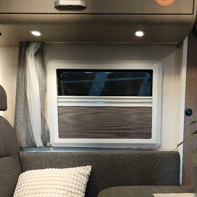 Right angle window 900 * 600mm aluminum alloy hot-selling RV body parts for camper accessories