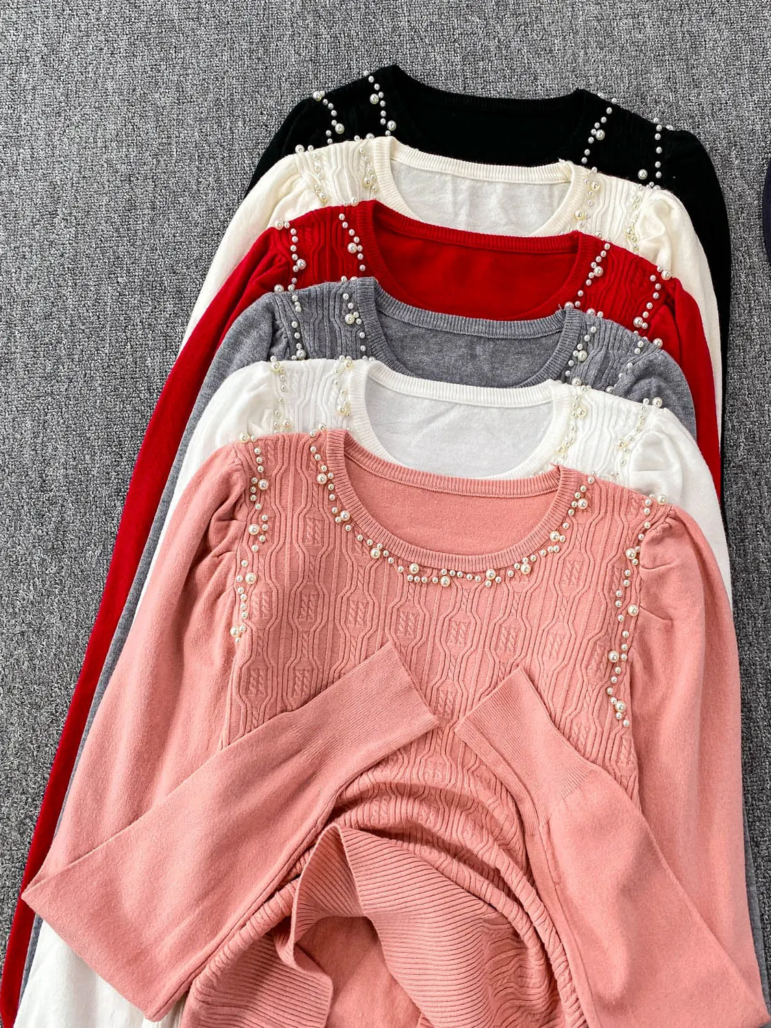 2025년 가을 신상 한국 스타일 니트 스웨터 라운드 넥 풍성한 장식 루즈핏 긴팔 여성 상의 슬림핏 트위스트