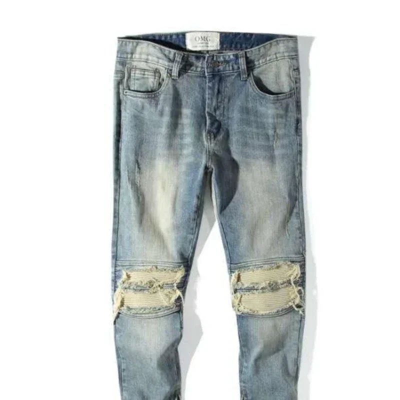 Thumbnail 4 - #32 Best Tapered Denim Jeans to Buy In 2026