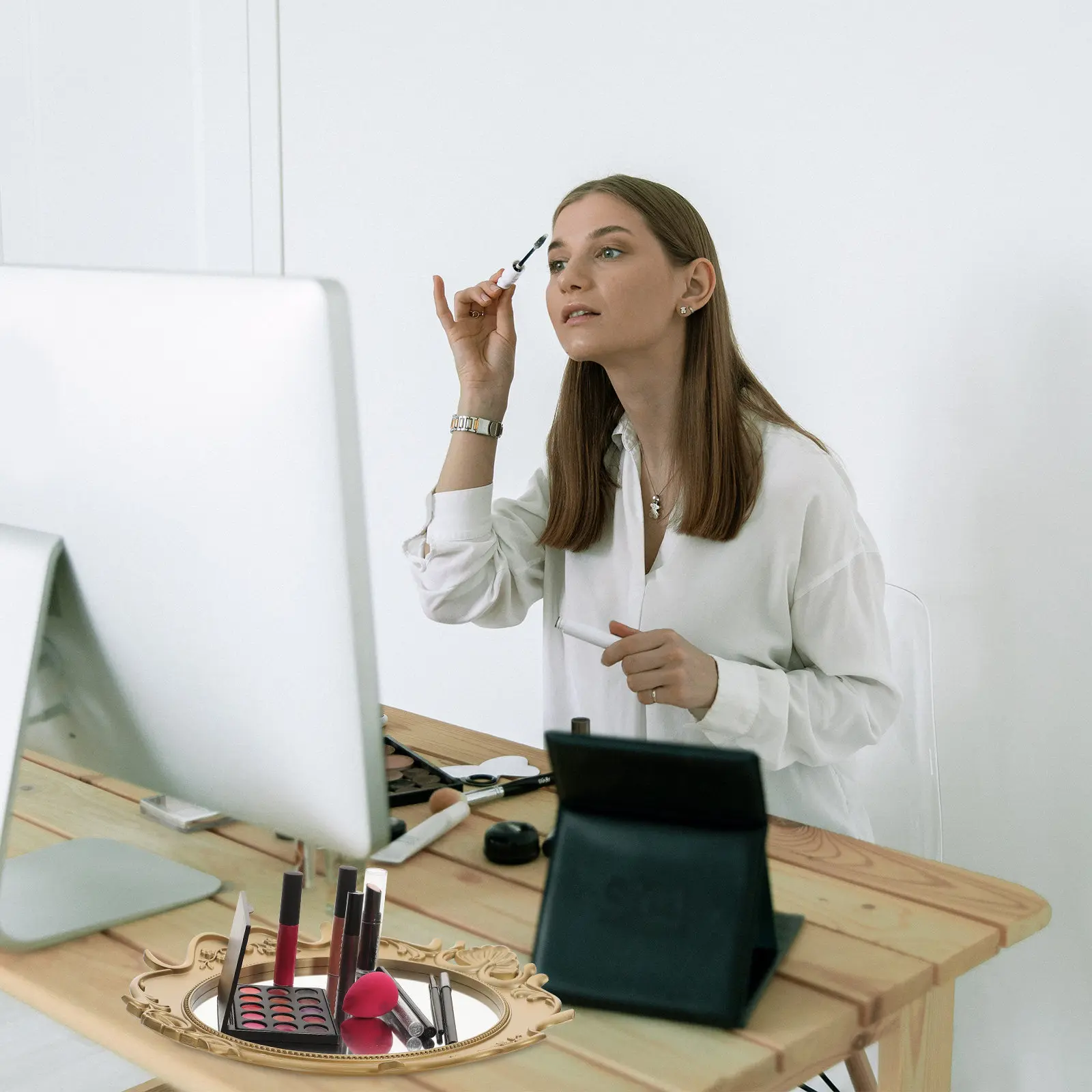 

Зеркальный поднос-органайзер для украшений и косметики в европейском винтажном стиле, изысканное исполнение для дома