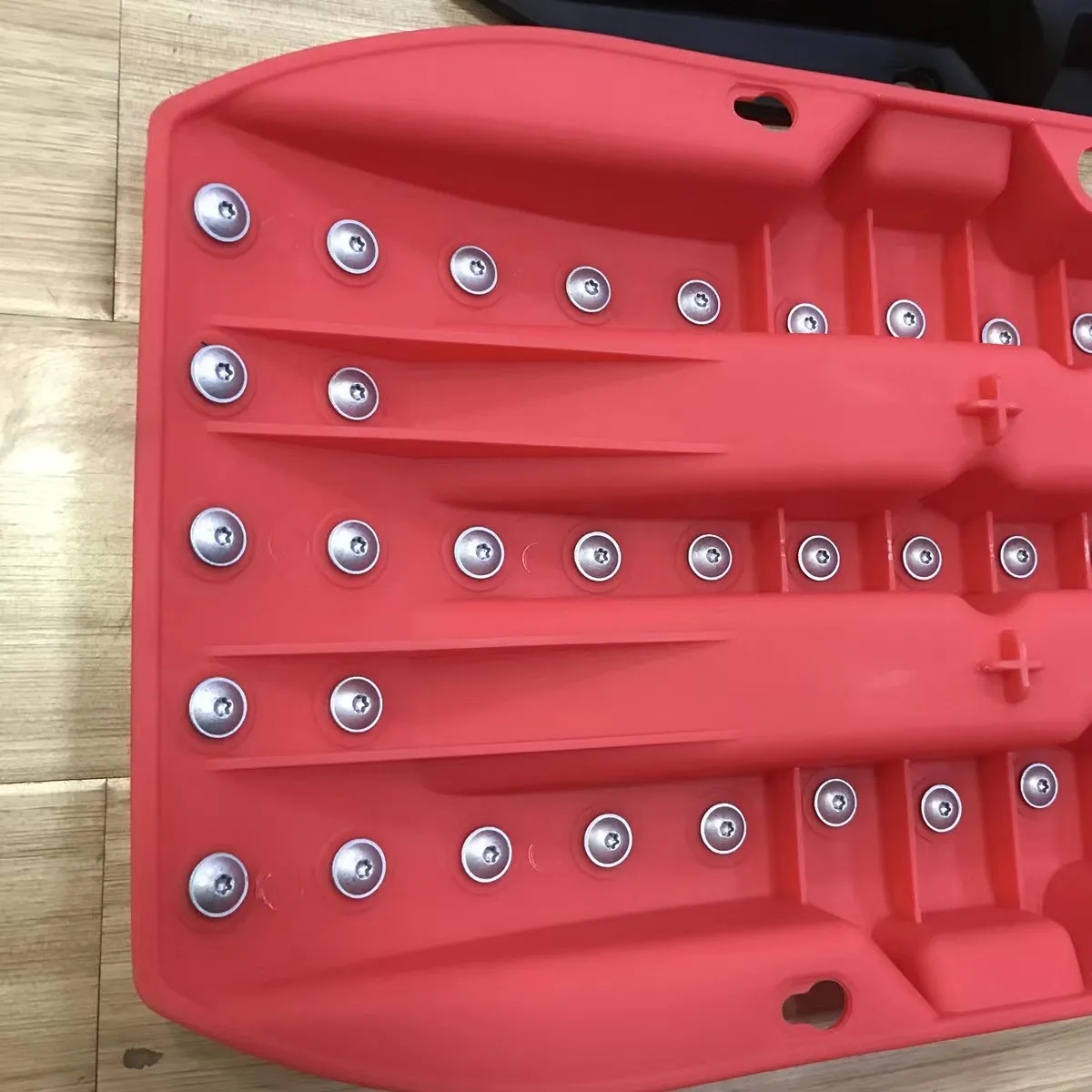 4X4 off Road Emergency Tires Traction Mats Track Trapped Recovery Boards with Metal Studs