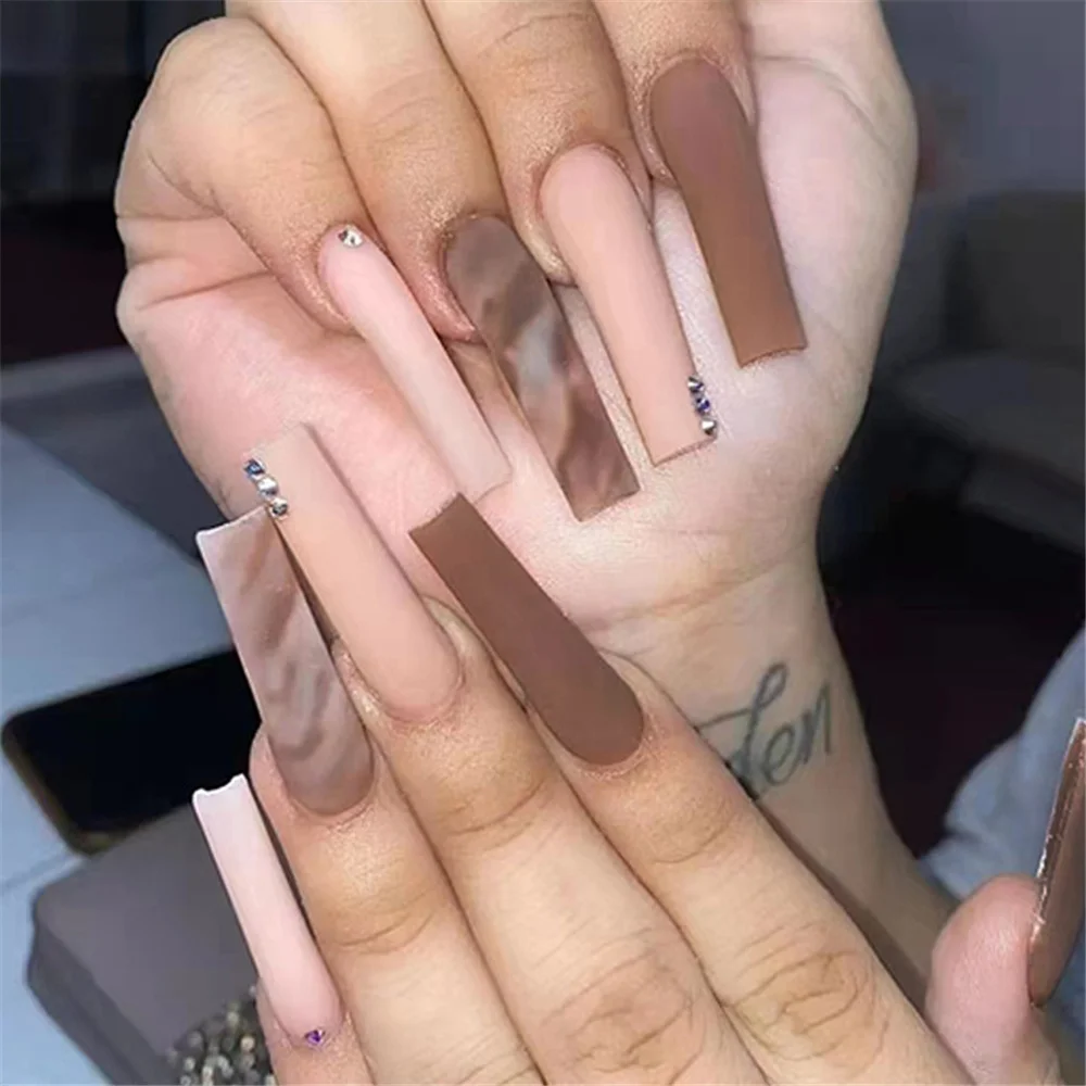 Warm Chocolate Color Long Ballerina Fake Nails With Designs Autumn Winter New French Coffin False Nail Tips Set Press On Nails