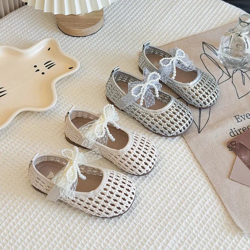 

2026 New Style Breathable Mesh Flat Shoes Suitable for Parties Princess Shoe with Bow Tie and Lace Lace-up Children's Shoes