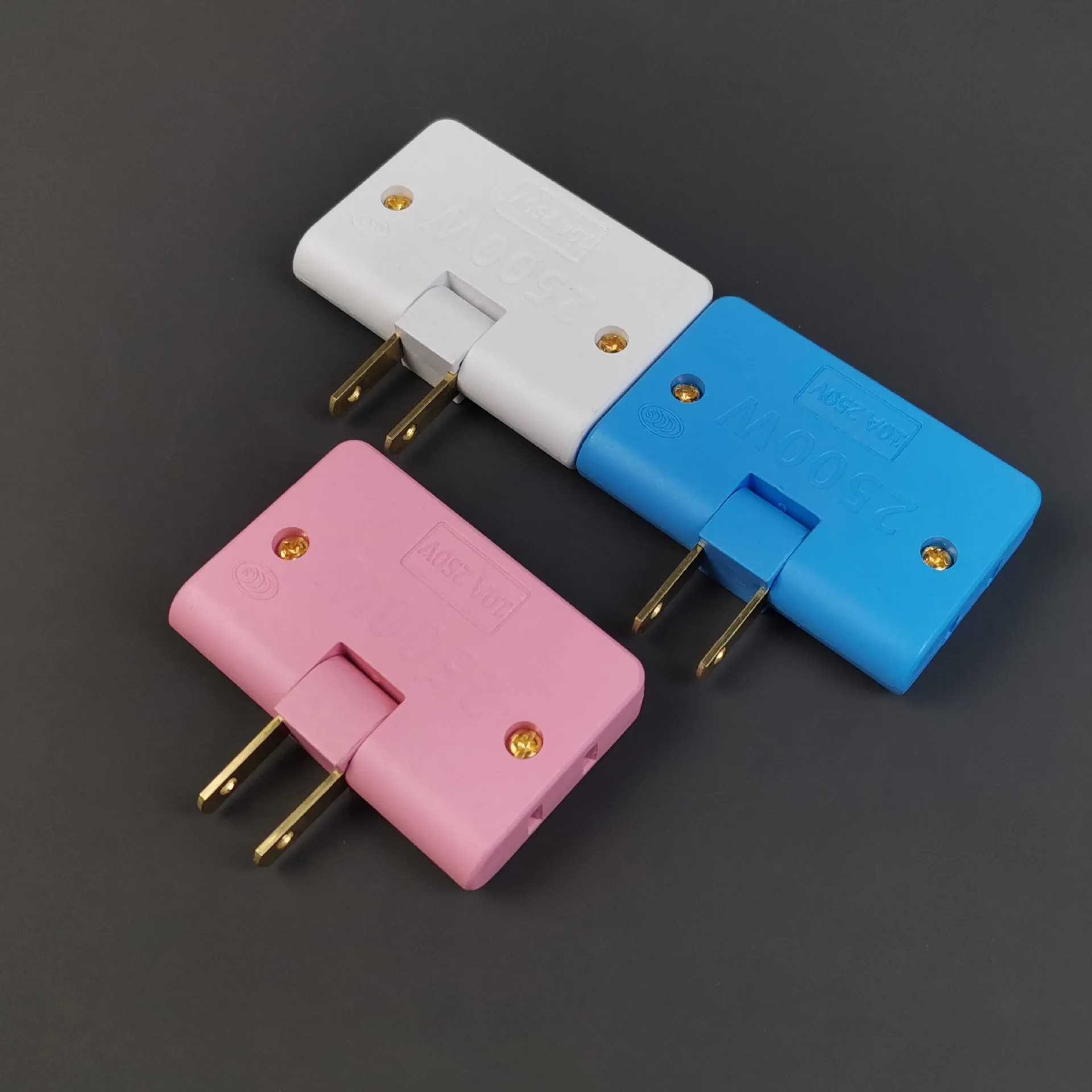 New Ultra-Thin Converter Plug Socket 6-Hole Plug 1 to 3 Does Not Take Up Space Plug-in and plug-out conversion plug is portable