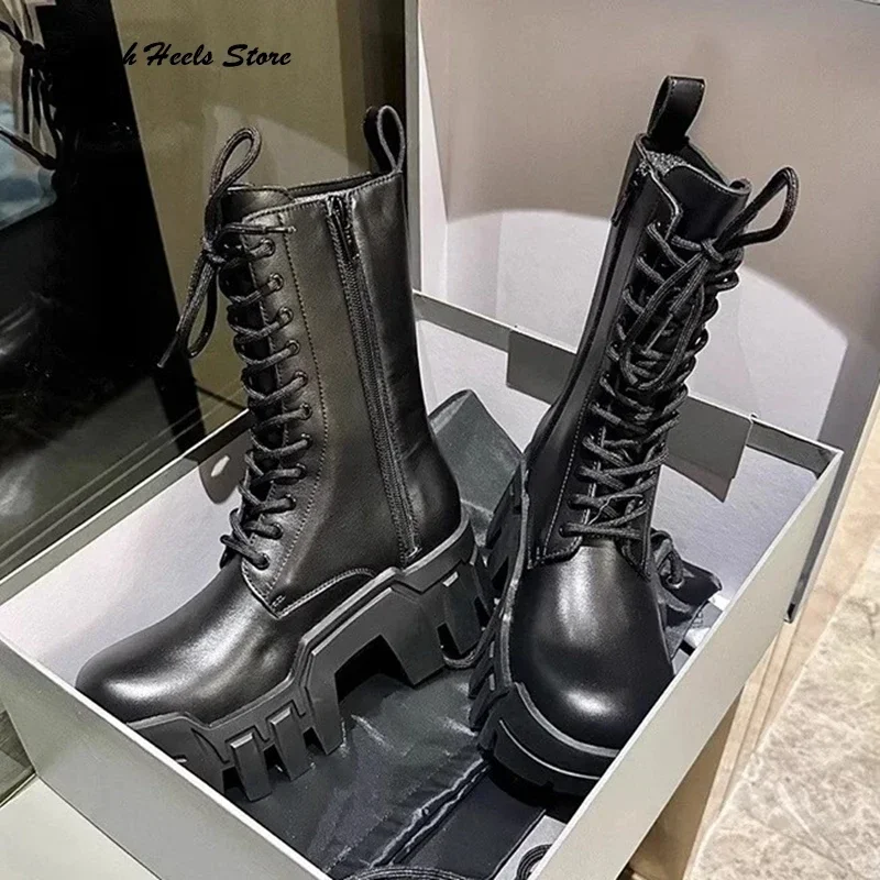 Unisex Rivet Black Motorcycle Boots Round Toe Thick Sole Side Zipper Ankle Boots Fashion Cool Height Increasing Modern Booties
