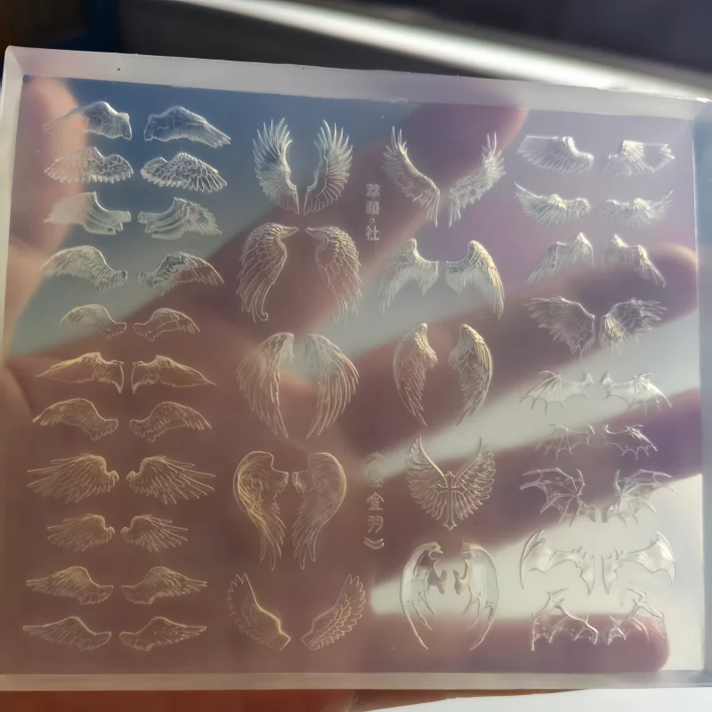 Transparente Silikon-Nagelkunstform mit 3D-Flügeln, Schmetterlingsknoten, Fledermausflügel, dekoratives Stück für Nageldekoration – Detail 5
