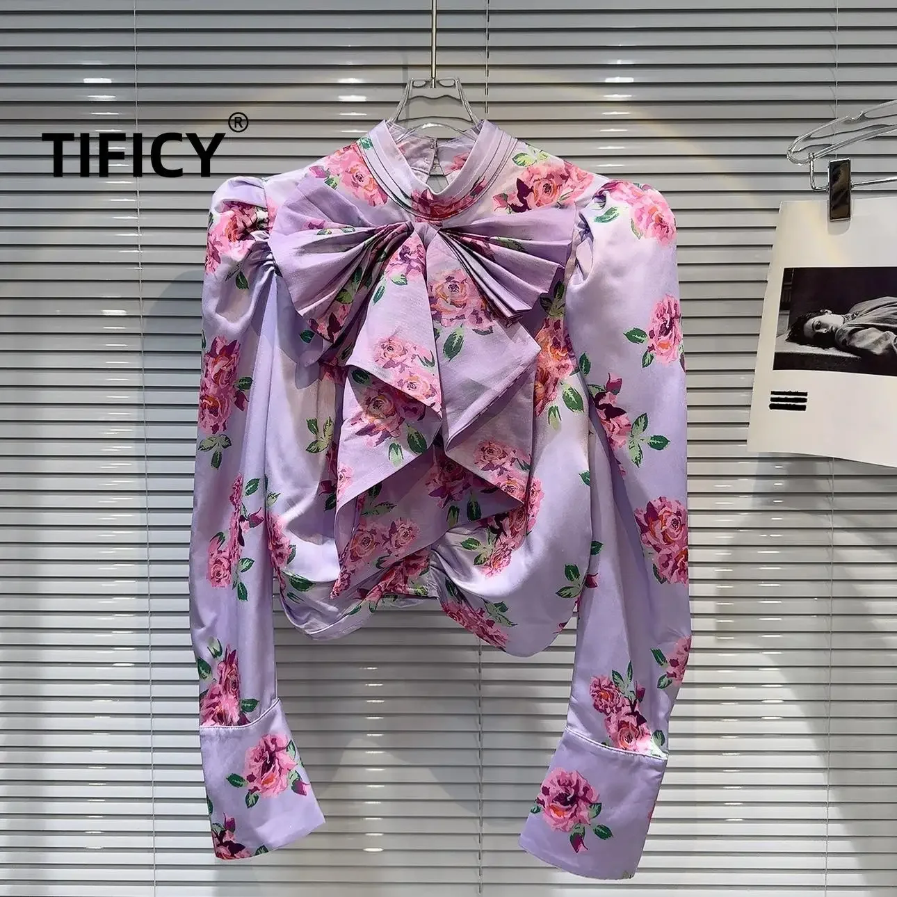 

High Street Fashion Blouses Top Women's Autumn New French Socialite Bow Collar Flower Print Bubble Sleeve Shirt Tops Blusa