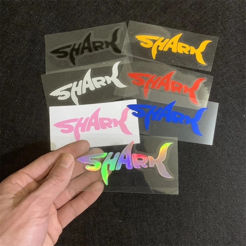 

2 шт. автомобильные наклейки «Акула», водонепроницаемые, светоотражающие, декоративные, для защиты от царапин, для электромотоциклов, модифицированные