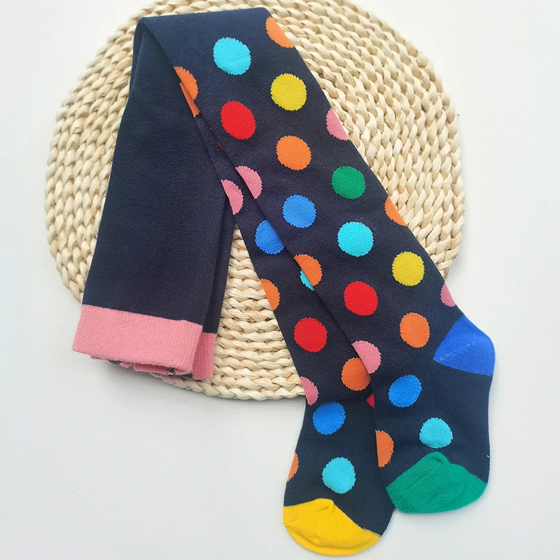 1 Stück Niedliche Gestreifte Strumpfhose mit Herzchen und Blumen für Mädchen, Weiche Dehnbare Kinderstrumpfhose für Kleine Mädchen zum Täglichen Ankleiden – Detail 11
