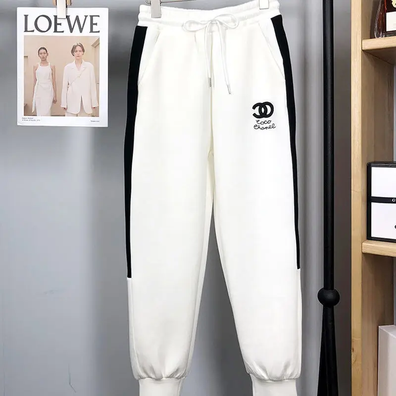 Pluszowy zagęszczony strój sportowy 2022 koreański, jesienny i zimowy nowy Baseball Jacket damski Casual Pants dwuczęściowy zestaw