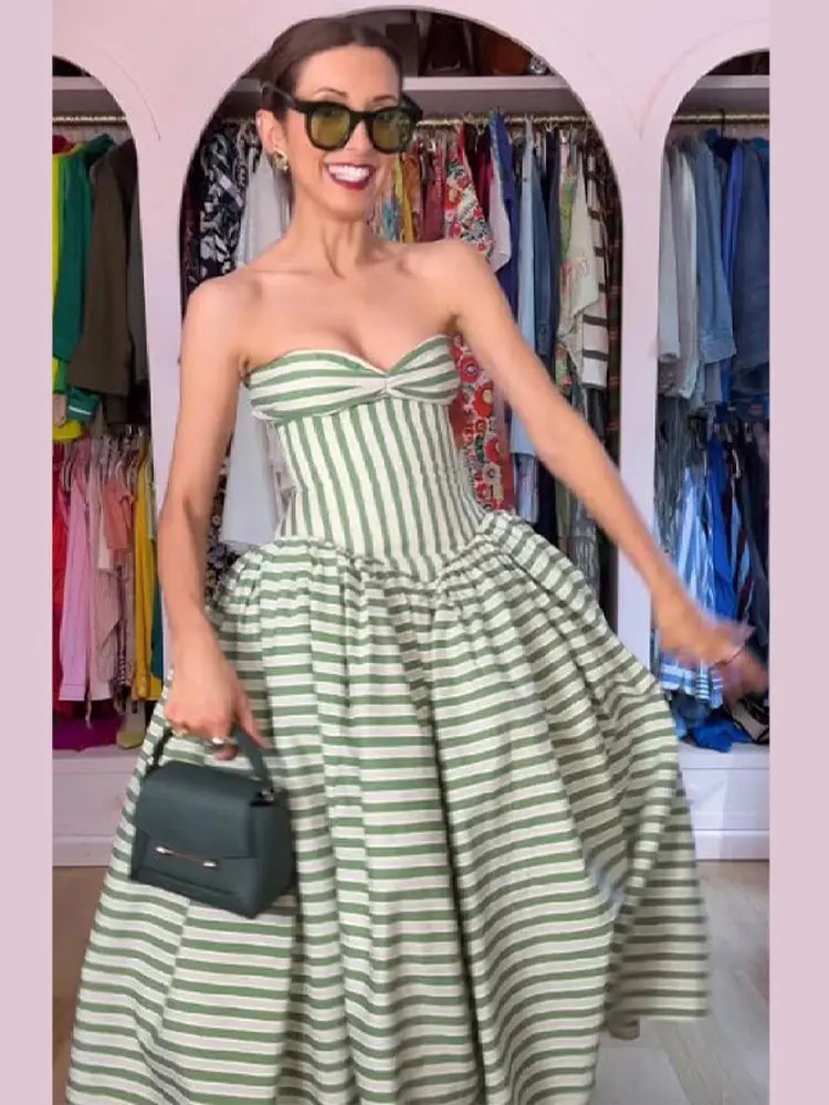 Französisches Retro Gestreiftes Trägerloses Damenkleid Elegantes Schnürkleid mit Taillenbetonung Schickes Maxikleid 2026 Neues Bankett- und Festtagskleid