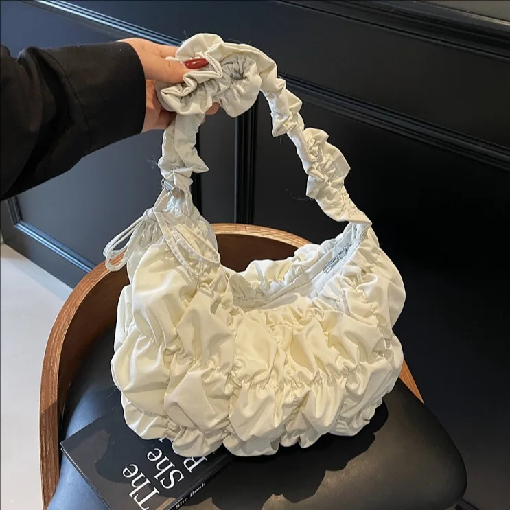 Folds Cloud Bag für Damen, Schulter-Crossbody-Tasche, Nylon-Bubble-Plissee-Unterarmtasche, leichte Hobo-Handtasche für den Arbeitsweg – Detail 1