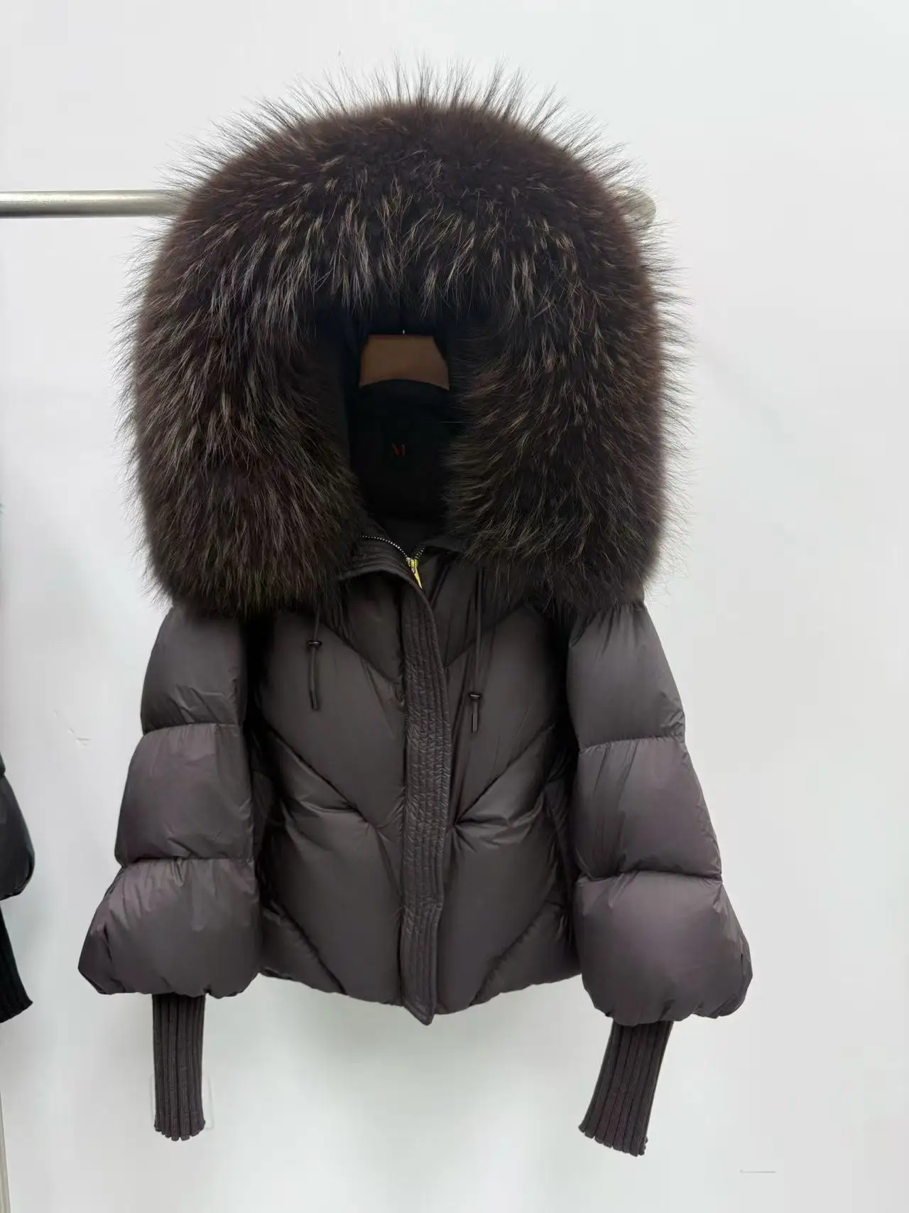 

2025 New White Goose down ort Coat Women's Thiened Warmth Fur Collar Hooded Faionable Commuter Sle Korean Version