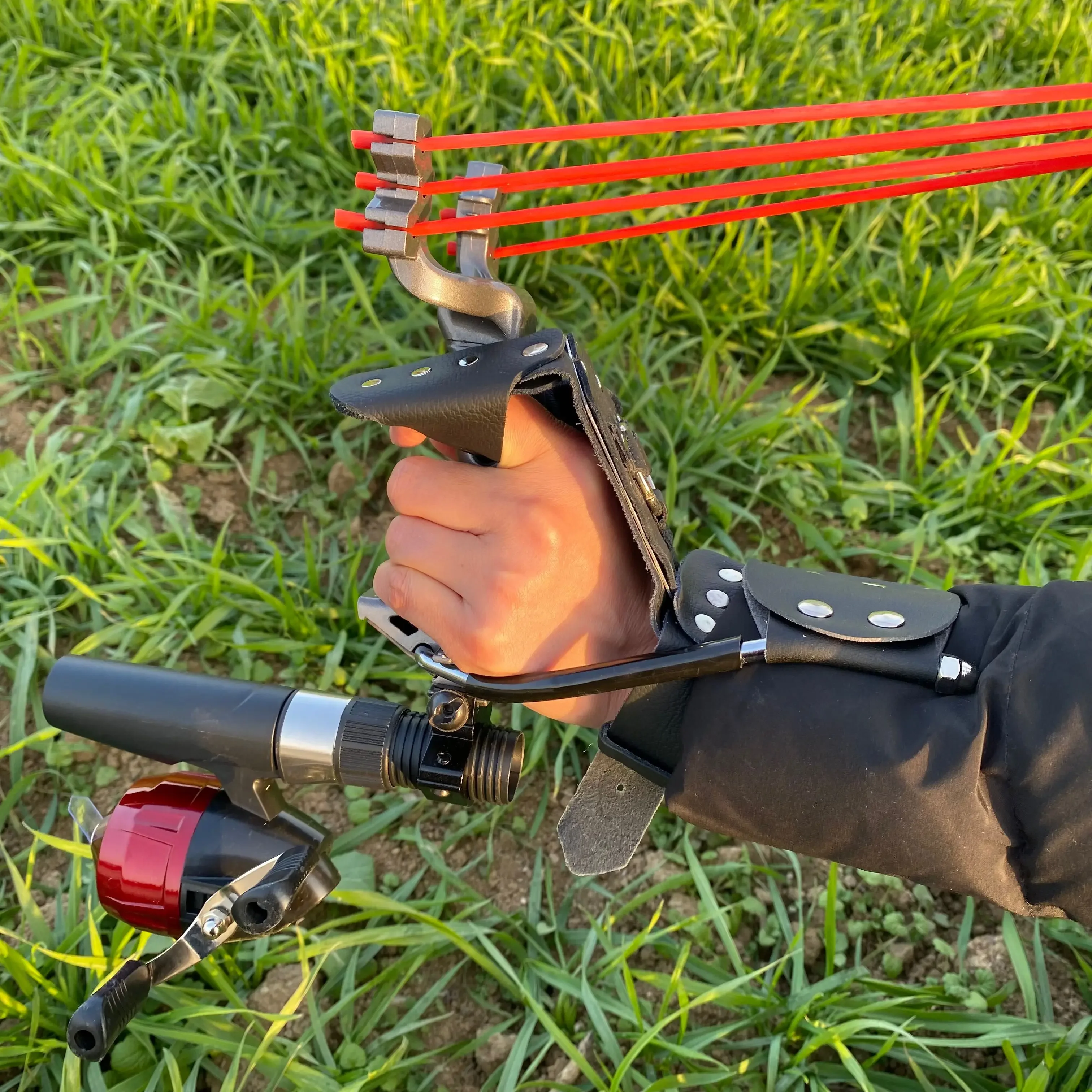 

Outdoor Hunting Slingshot Great Power 3 Strands Card Ball Fishing Rubber Band Outdoor Sports Wild Hunting Gadgets Fishing Bow