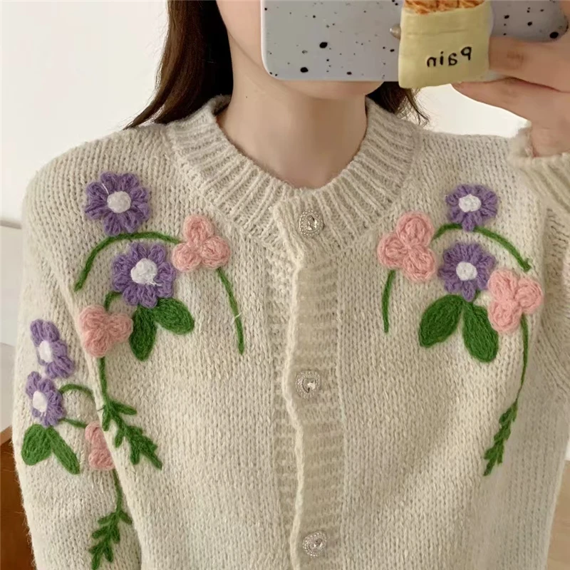 Sweet Fashion Girls Embroidery Flowers Knitted Sweater Coat New Fashion Autumn Winter Single Breasted Manual Weave Cardigan Tops