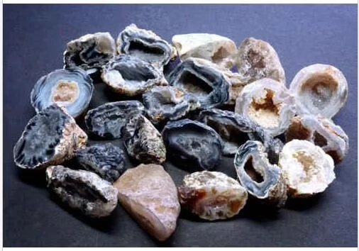 1/4 lb Lot Bulk Large Oco Agate Geodes Natural Crystal Druzy Halves (4 oz)