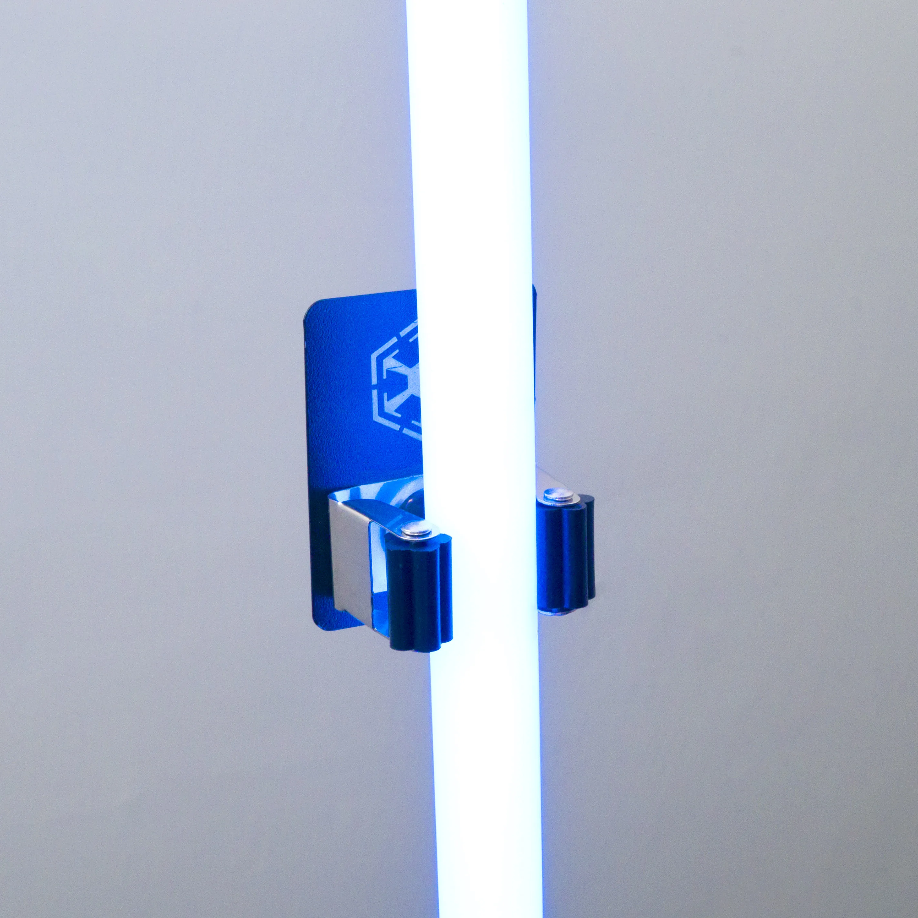 شماعة ملحقات AKsabers Lightsabers لسهولة الإزالة