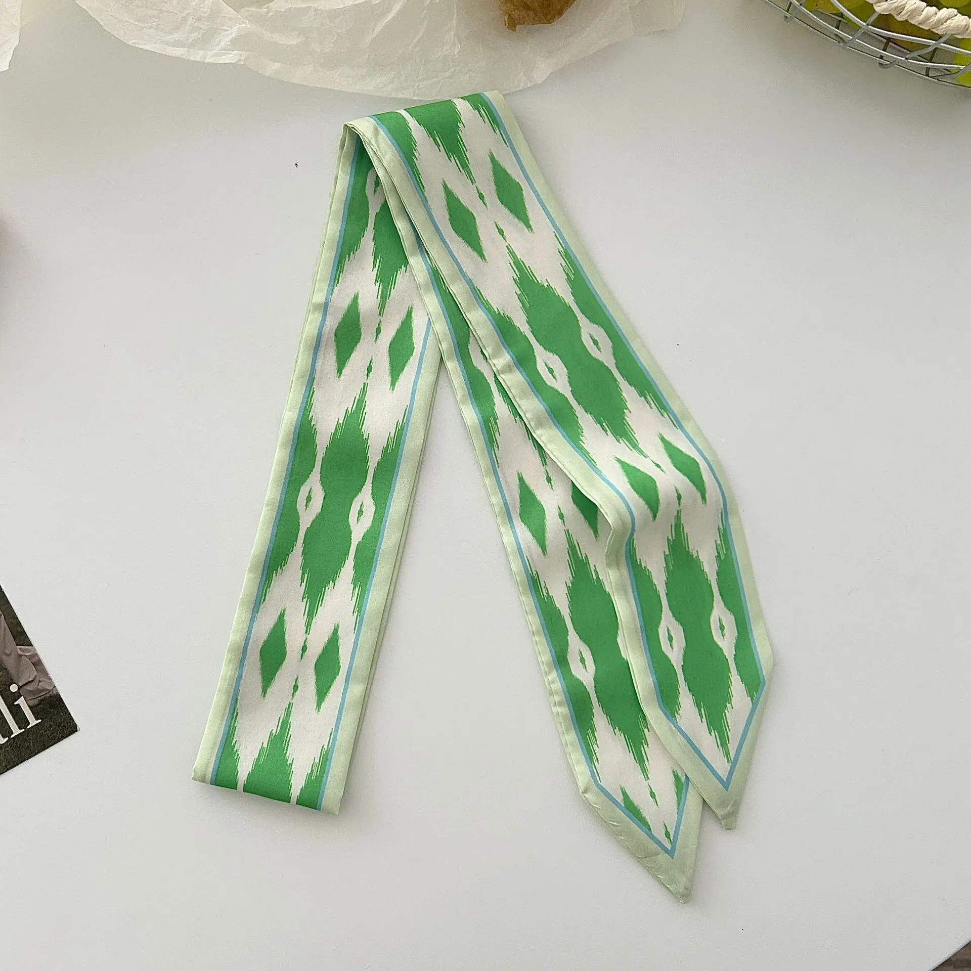 

Шарф с ретро-пиксельным принтом: женский длинный шарф для украшения сумок, лент для волос, маленьких шарфов и поясов.