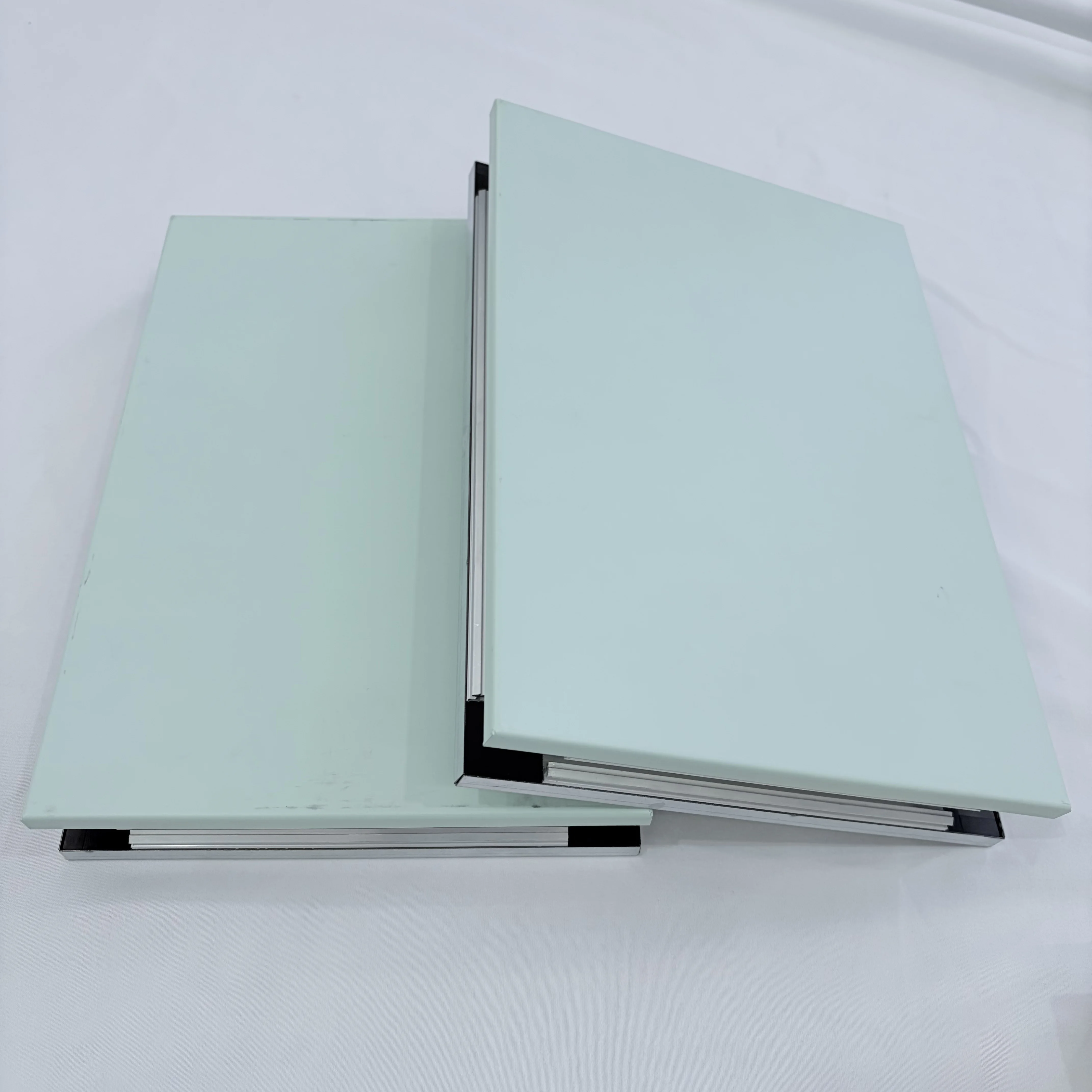 

Customize Size Medical Medical Operating Room Single-sided Electrolytic Steel Sheet With Internal Gypsum Board Filler