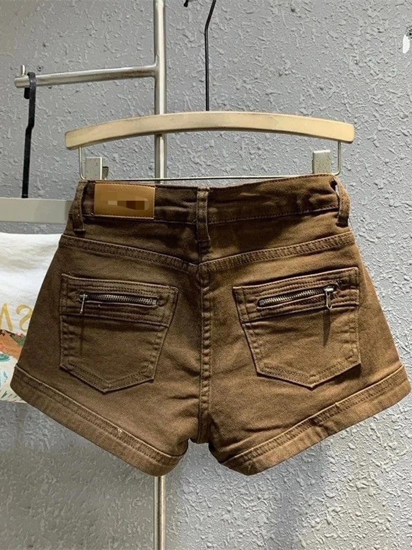 High Waist A-Line Denim Shorts Women's Fashion Washed Outfit Summer Straight Leg Zipper Pocket Coffee Color Wide Leg Hot Pants