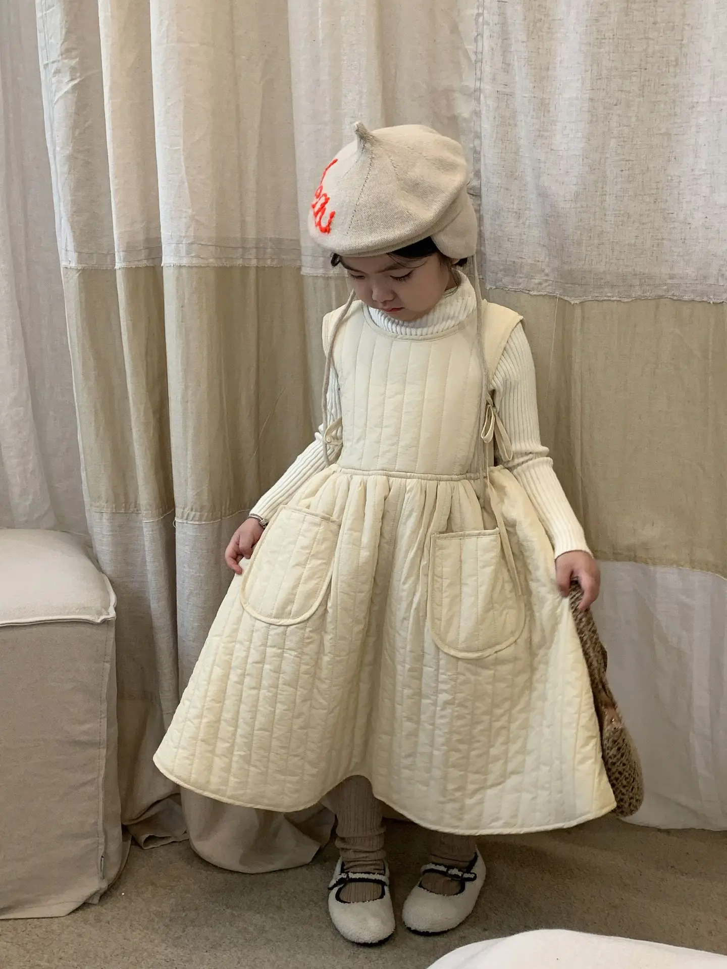 Children's Dresses 2024 Autumn Winter Korean Baby Girl Sleeveless Dress Cotton Warm Retro Lace-up Kids Girls Vest Dress