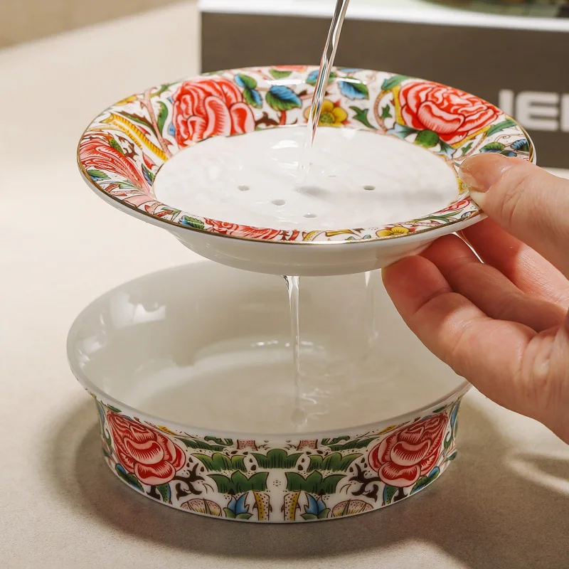 

Luxury Rose Garden Ceramic Soap Box Classic Soap Box with Drain and Lid Modern Fashion Tabletop Laundry Soap Box