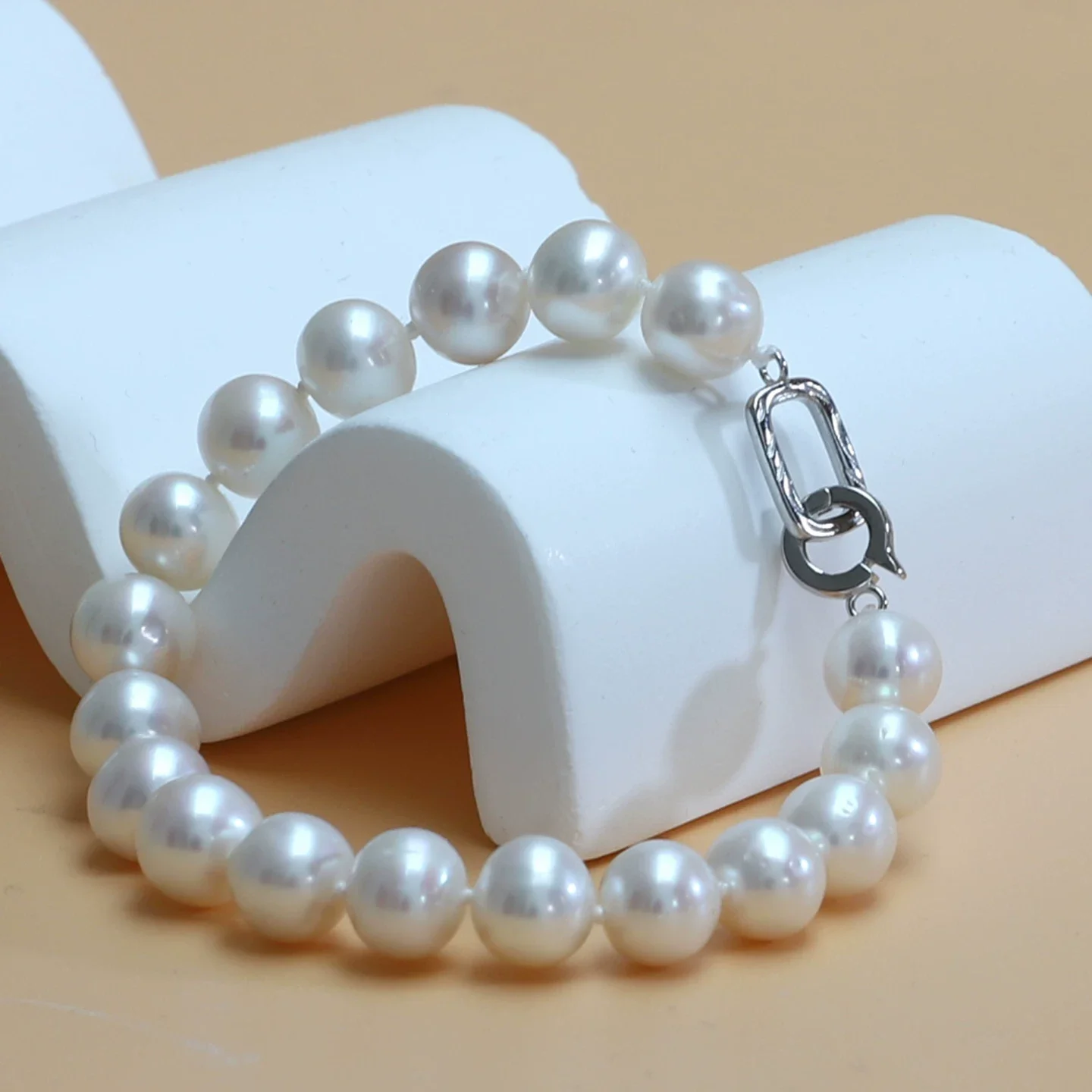 Natural Pearl Bracelet 925s Silver Buckle Simple and Sweet AAA10-11mm
