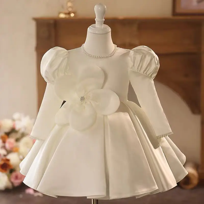 Vestido blanco elegante para niña, hasta la rodilla, manga larga, flores hechas a mano, Boda de Princesa, vestidos de fiesta de cumpleaños para niños pequeños J496
