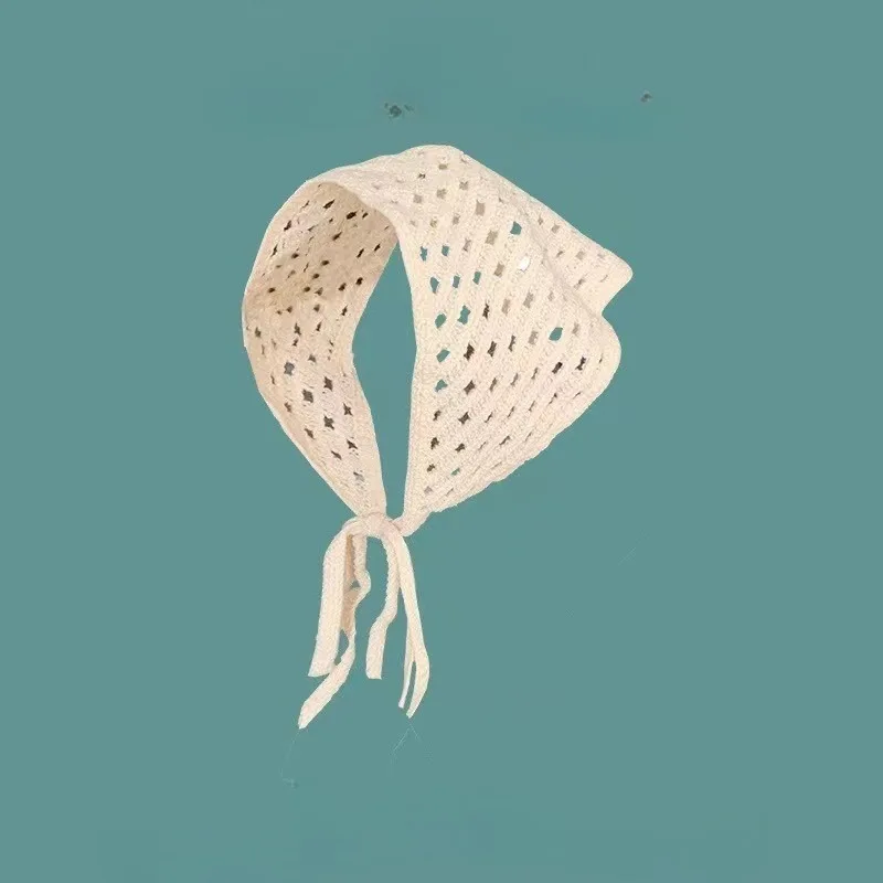 Pañuelo Triangular de Alta Gama Estilo Ins para Salidas de Verano y Estilo Rural 2025 Nuevo Pañuelo Retro Tejido Calado para Mujer