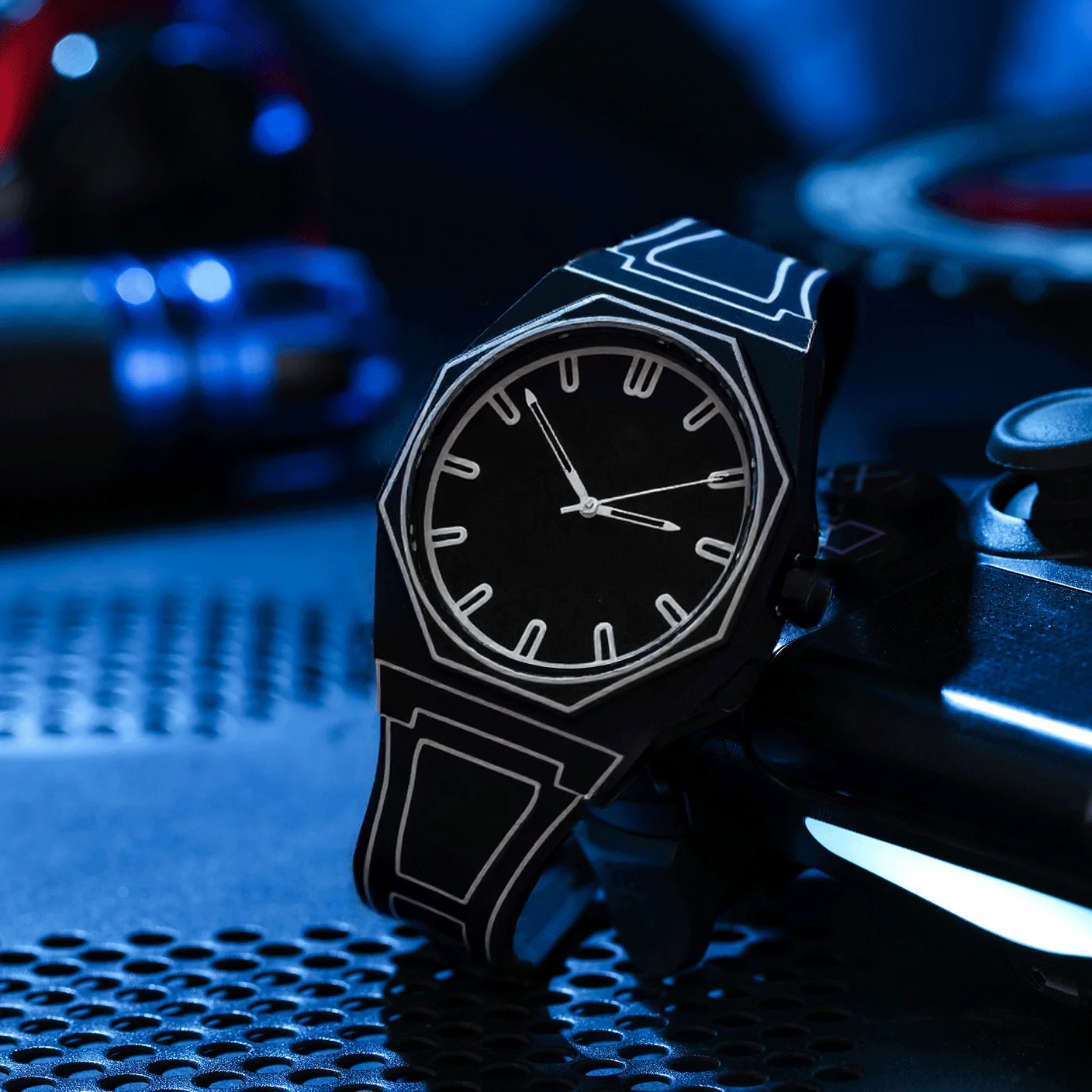 Men's new cool neutral sports quartz watch with luminous movement and waterproof.