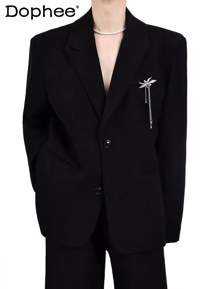 

Light Luxury Trendy Men's Blazers 2026 Spring New High-End Metal Design Tailored Coats Padded Shoulder Comfort Chic Suit Jackets