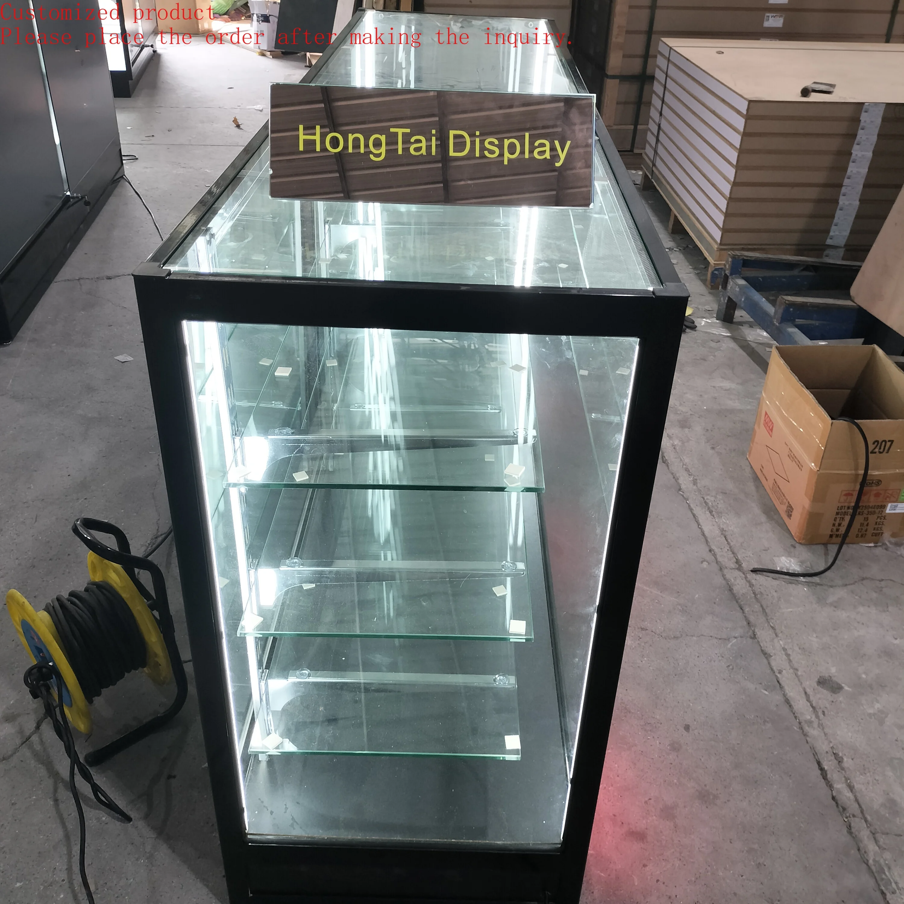 

Custom.Aluminum Glass Counter Store Showcase Display Remote Control Led Light Retail Store Design Display Smoke Store Desk Displ
