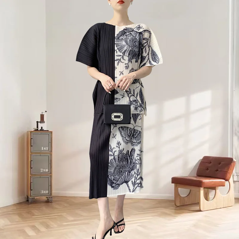 

Miyake Pleated Skirt Suit Women Casual 2025 Summer New Fold Top + Half Skirt Temperament Ageing Pleat Suit Loose Women Clothing