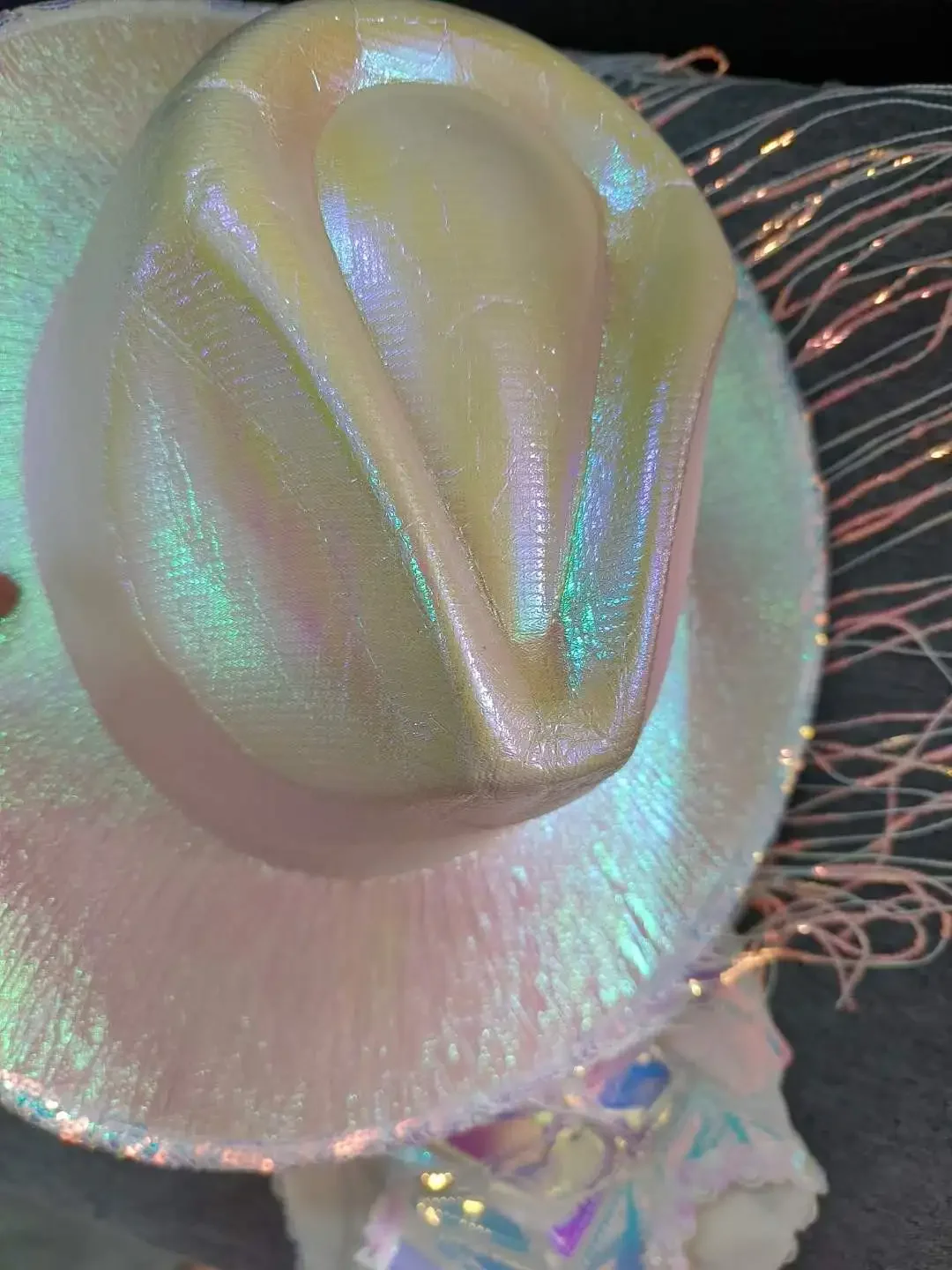 Gitter femmes Laser paillettes dos nu body avec chapeau Sexy danseuse chanteur scène boîte de nuit pom-pom girl reine Occasions tenue