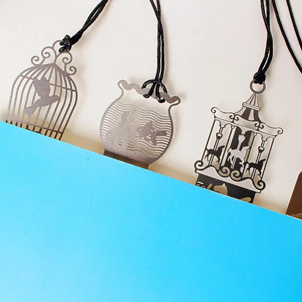 

4Pcs Bookmark Stencil Anti-Rust Corrosion Resistance DIY Dairy Planner Mixed Style Lightweight Proper Size for Various Usage