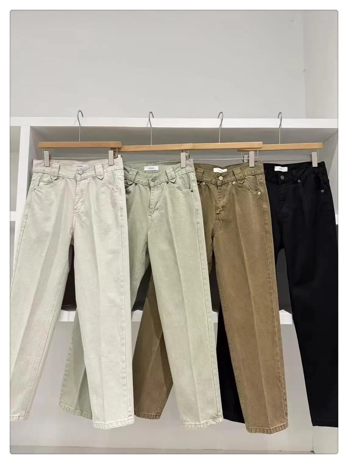 

Удобные прямые джинсы из хлопкового денима для мужчин, зауженные, повседневные, однотонные, со средней посадкой, длинные брюки, молодежный стиль