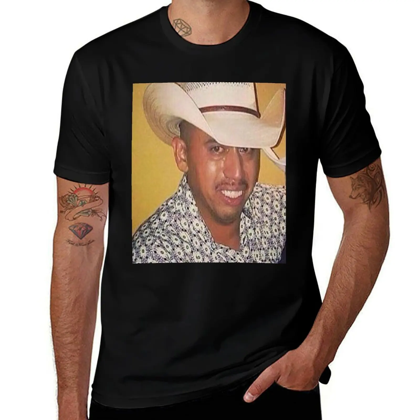 Why am I crying at the Quincea?era, ese? T-Shirt Basic Regular Fit Casual T-Shirt